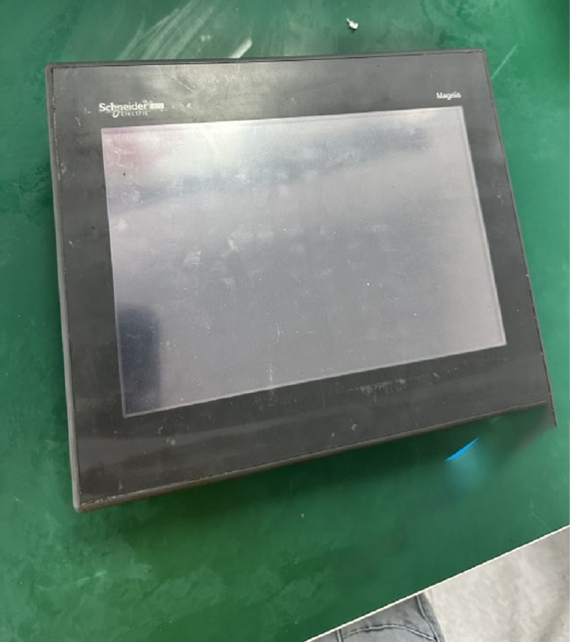 煙臺 施耐德觸摸屏?XBTN401卡在開機界面無法繼續啟動故障維修免費檢測